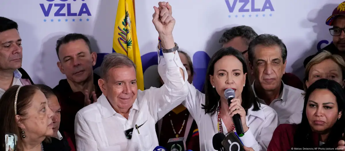 Edmundo González se proclama presidente eleito da Venezuela