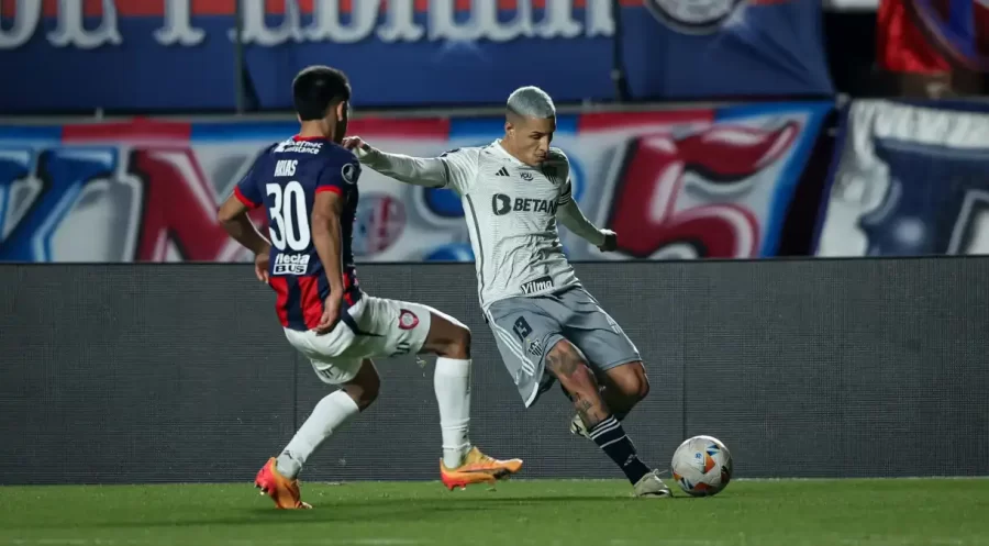 Atlético-MG sai atrás, mas busca empate com San Lorenzo na Libertadores