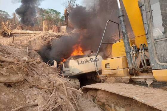 MT:  SARARÉ:   Confronto durante ação do Ibama em terra indígena deixa cinco garimpeiros mortos