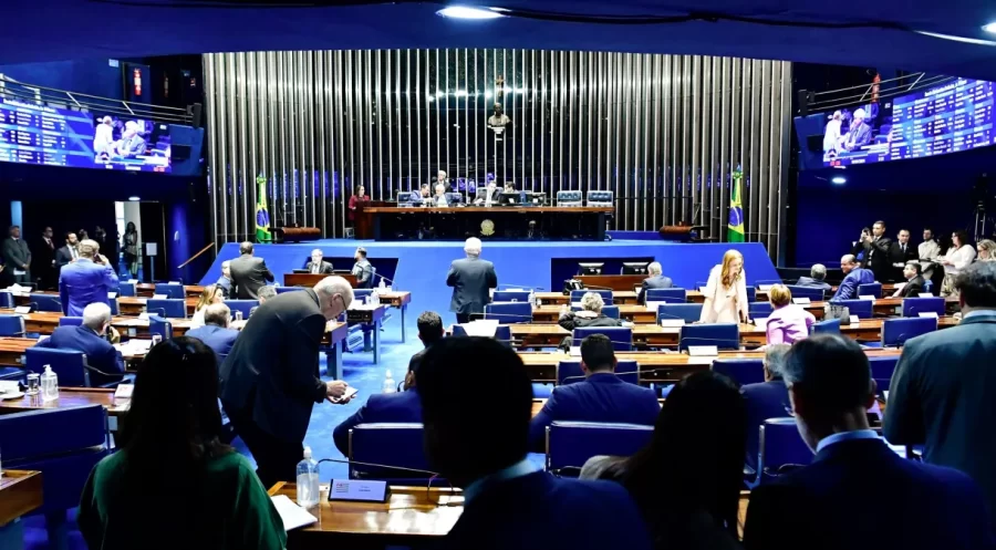 Senado aprova uso do vale-cultura em eventos esportivos; texto vai para sanção de Lula