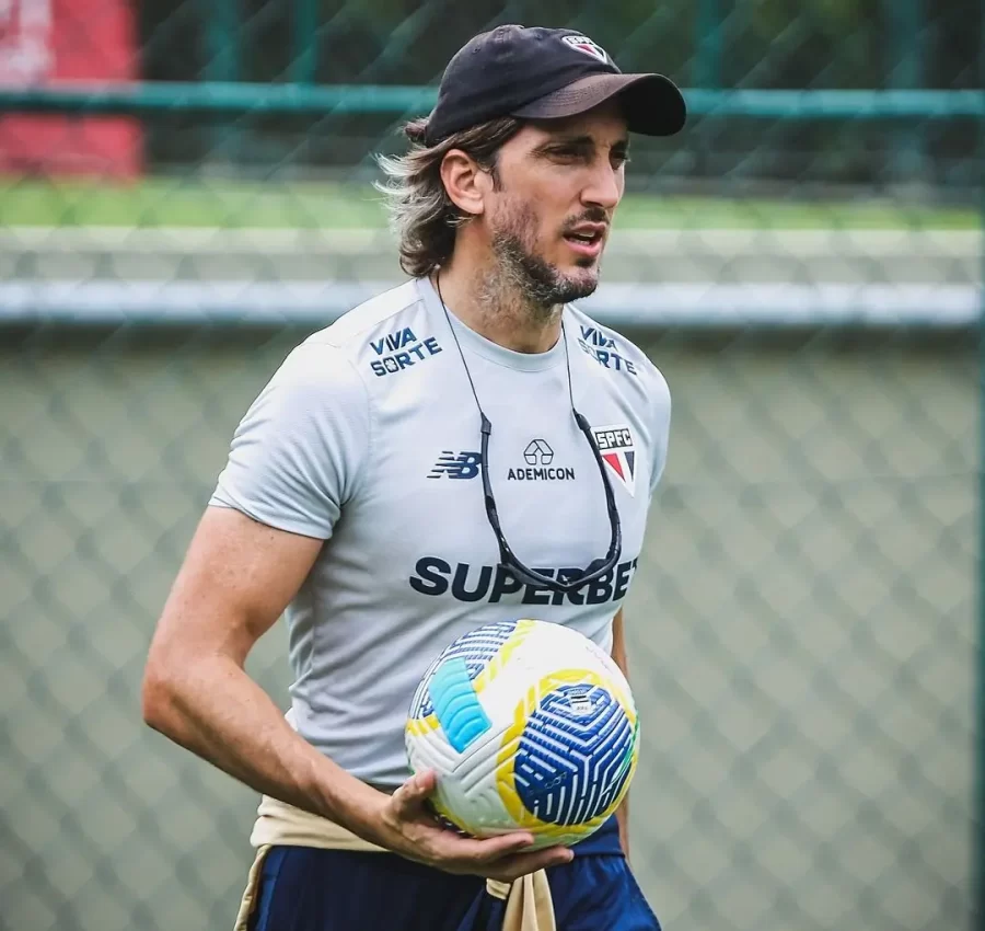 São Paulo fecha preparação e deve ter time reserva contra o Inter no Brasileirão; veja provável escalação