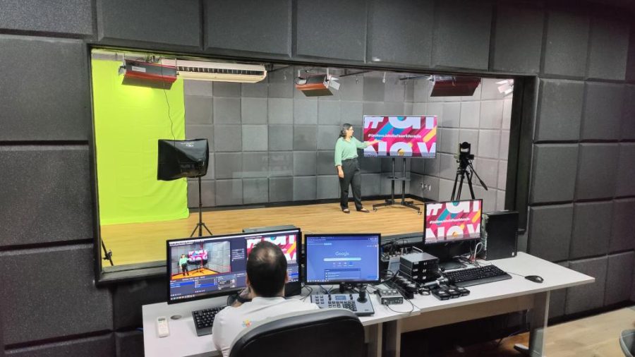 Seduc inaugura estúdio audiovisual para ensino digital na rede pública