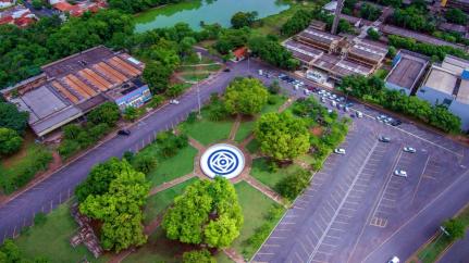 MT:  ALUNOS E PROFESSORES ACUSADOS:    Estudantes denunciam episódios de racismo em curso da UFMT e cobram providências