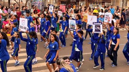 Estado suspende desfile cívico em Cuiabá; 10 cancelaram