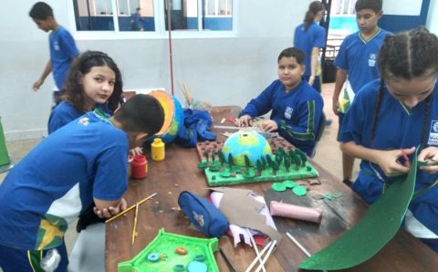 MT;  EM TORIXORÉU:    EE Arthur da Costa e Silva realiza feira de ciências com base em conhecimentos adquiridos em sala de aula