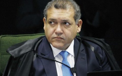 Juíza cobra pagamentos retroativos; STF declara incompetência