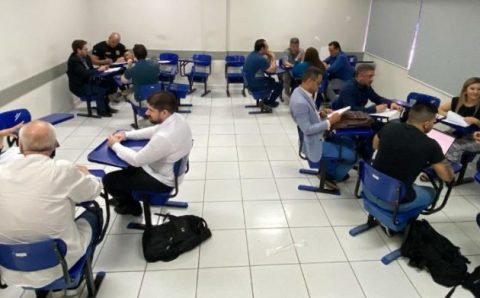 Delegados e peritos de MT se reúnem para revisar modelos de exames periciais