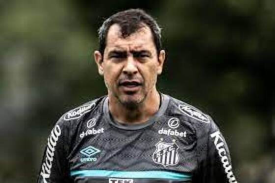 FUTEBOL:  Santos se reapresenta e Carille busca consistência para desafio fora de casa