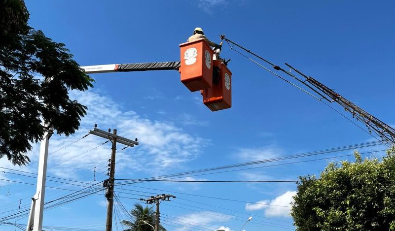 Corpo de Bombeiros Militar remove para-raios com isótopo radioativo em Jaciara 