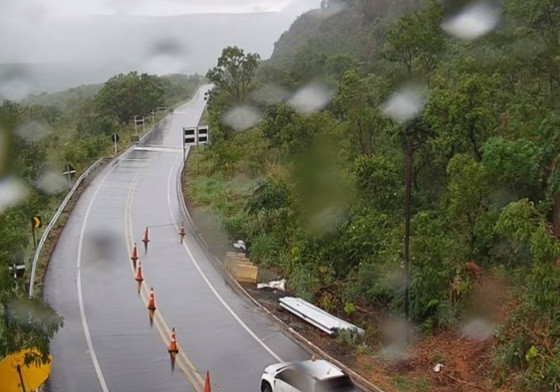 MT:  PROTOCOLO:    Chuva retorna e trânsito no Portão do Inferno é interrompido novamente