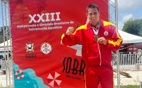 Corpo de Bombeiros conquista medalha inédita em competição nacional de salvamento aquático 