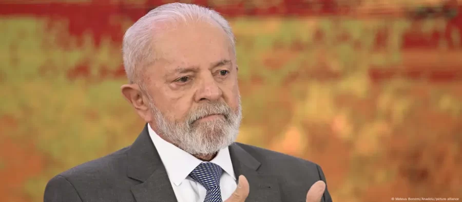 Lula passa bem após cirurgia de emergência