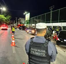 Operações prendem 15 condutores embriagados na madrugada deste domingo (01) em Cuiabá