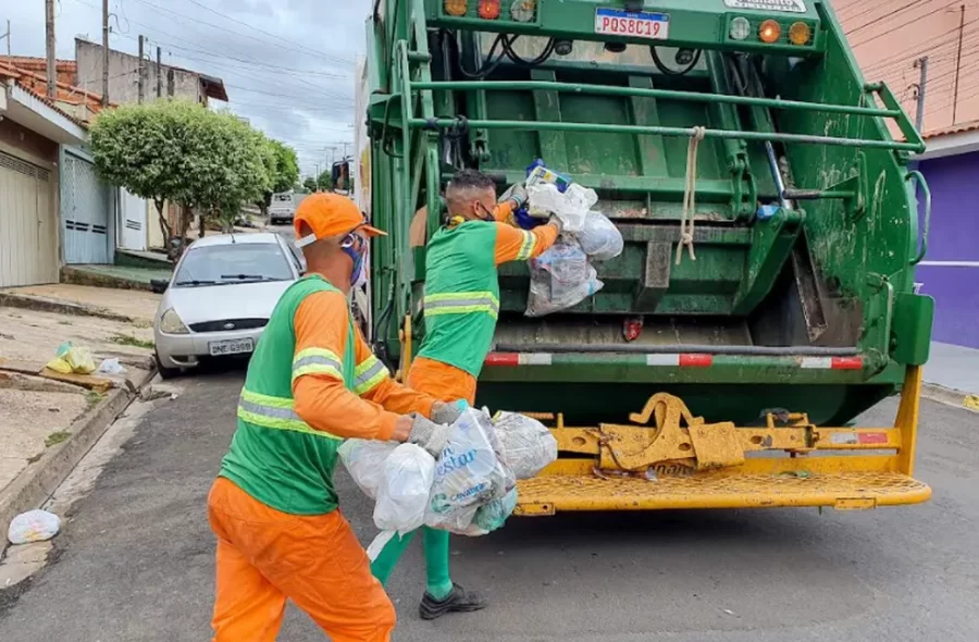 ‘Tem até dia 30 para fazer a limpeza geral’, diz secretário sobre coleta de lixo