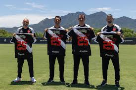 Fábio Carille acompanha primeiro treino no Vasco e afirma: “Podem esperar um time muito comprometido”